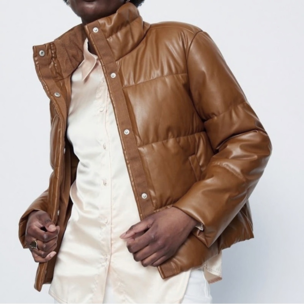 GAP Tan Puffer Jacket
